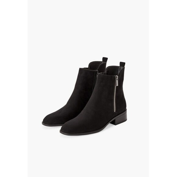 JUSTFAB Diya Bootie Faux Suede Size 9.5 - Picture 1 of 4